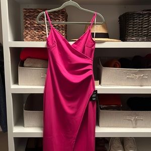 NWT Lulus dress size small